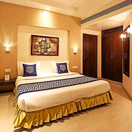 Hotel D'Grand Bareilly Dış mekan fotoğraf